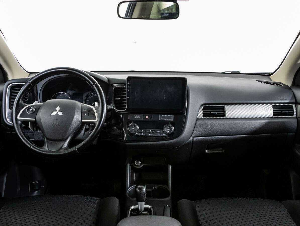Купить Mitsubishi Outlander с пробегом. Фото: #7