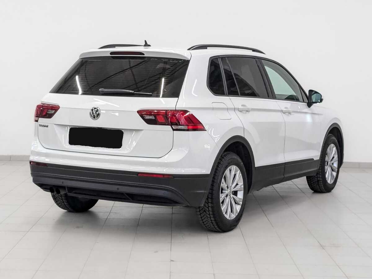 Купить Volkswagen Tiguan с пробегом. Фото: #4