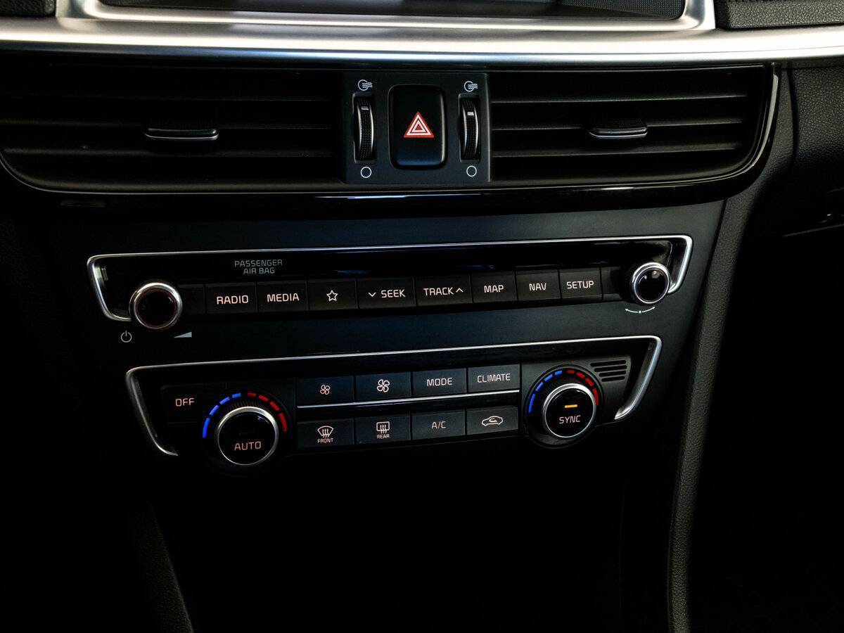 Купить Kia Optima с пробегом. Фото: #13