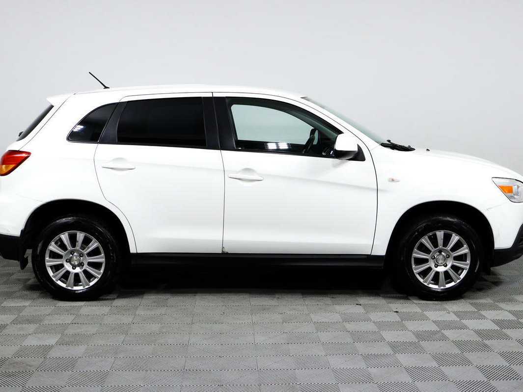 Купить Mitsubishi ASX с пробегом. Фото: #3