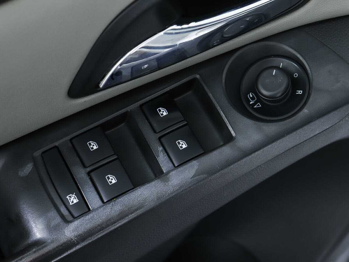 Купить Chevrolet Cruze с пробегом. Фото: #10