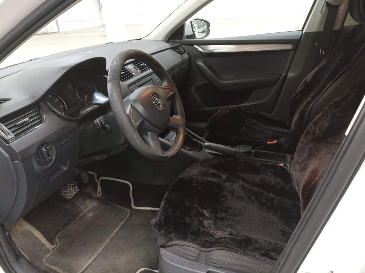 Купить Skoda Octavia с пробегом. Фото: #15