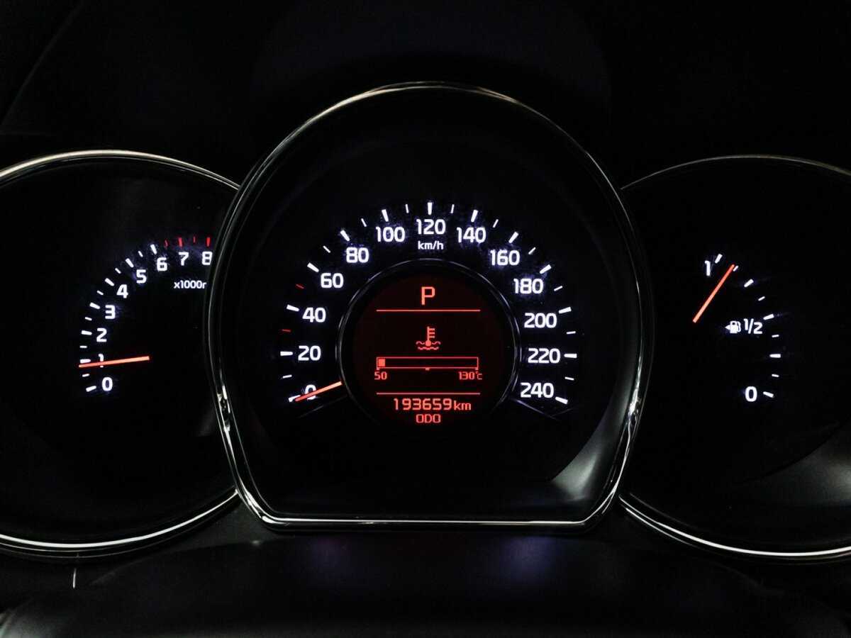 Купить Kia Ceed с пробегом. Фото: #11