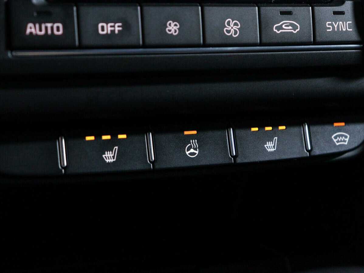 Купить Kia Ceed с пробегом. Фото: #20