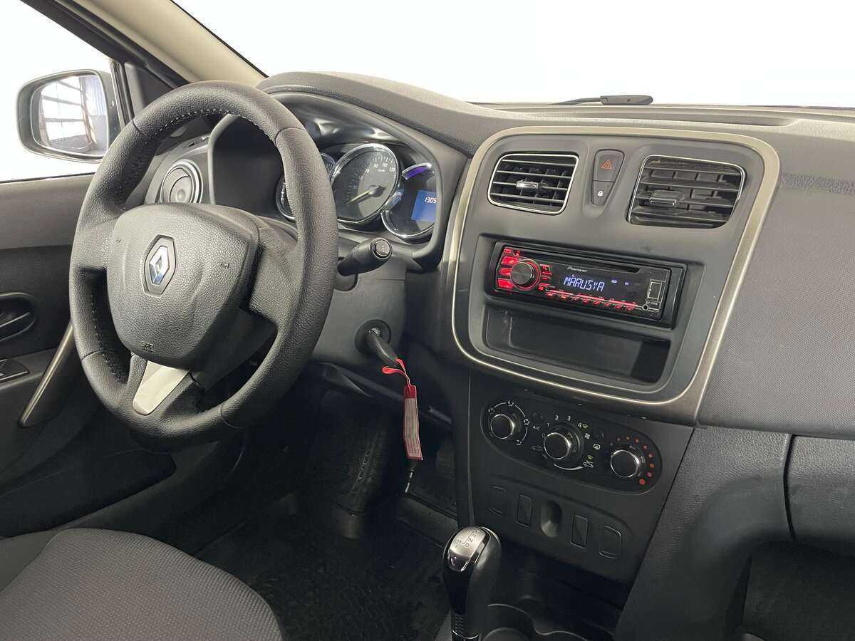 Купить Renault Logan с пробегом. Фото: #10