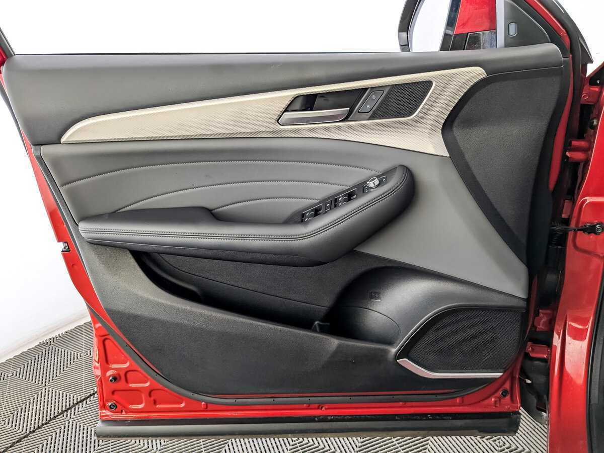 Купить Haval F7 с пробегом. Фото: #18