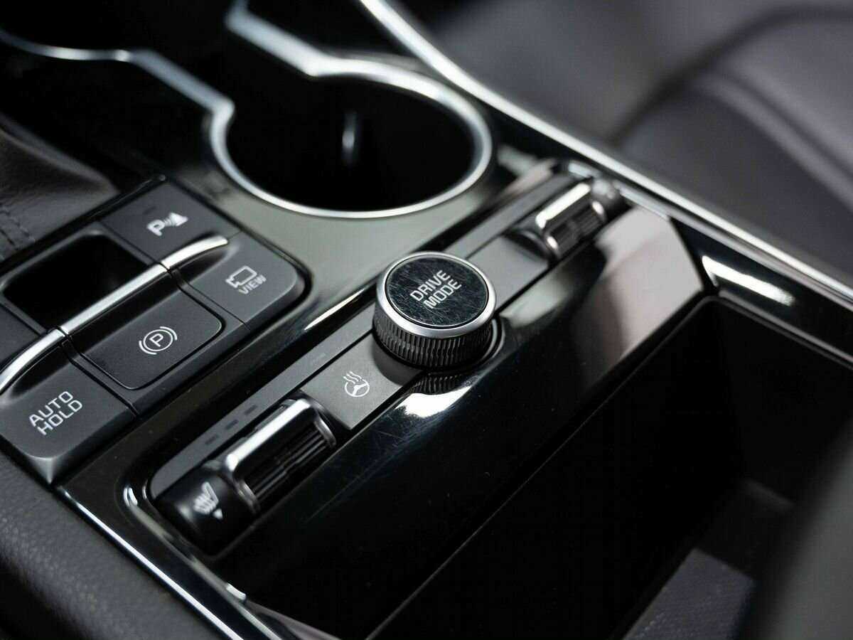 Купить Kia K5 с пробегом. Фото: #14