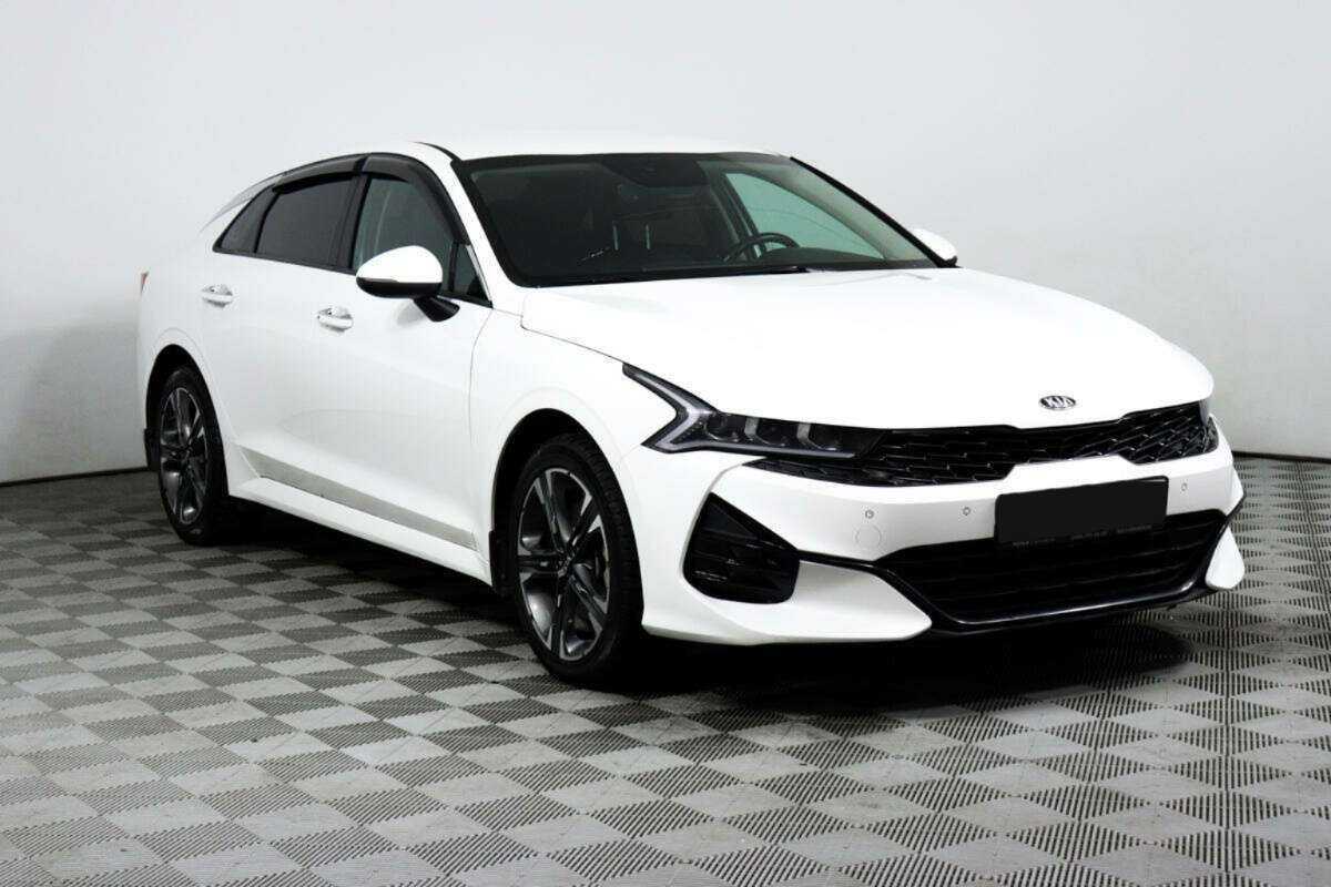 Купить Kia K5 с пробегом. Фото: #2