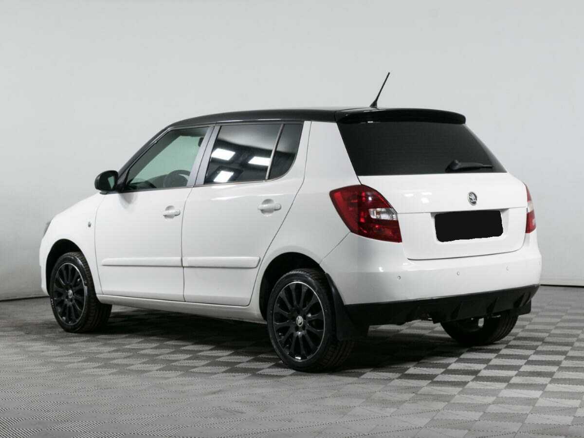 Купить Skoda Fabia с пробегом. Фото: #5