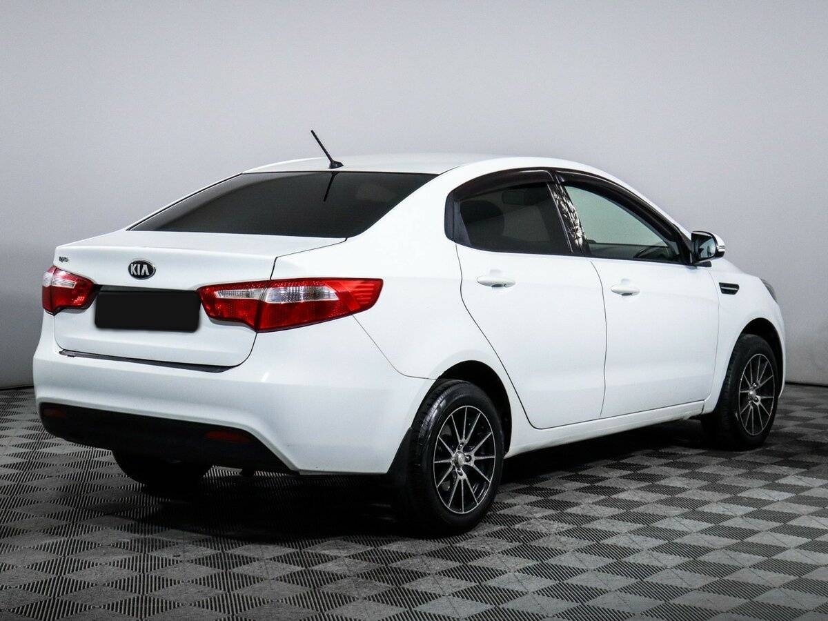 Купить Kia Rio с пробегом. Фото: #3
