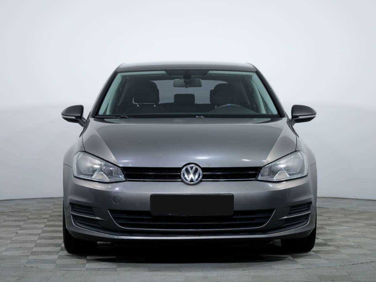 Купить Volkswagen Golf с пробегом. Фото: #0