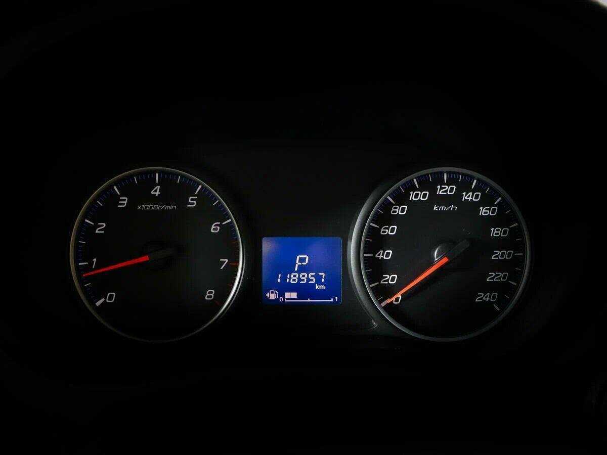 Купить Mitsubishi Outlander с пробегом. Фото: #8