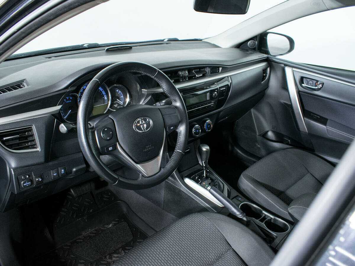 Купить Toyota Corolla с пробегом. Фото: #12