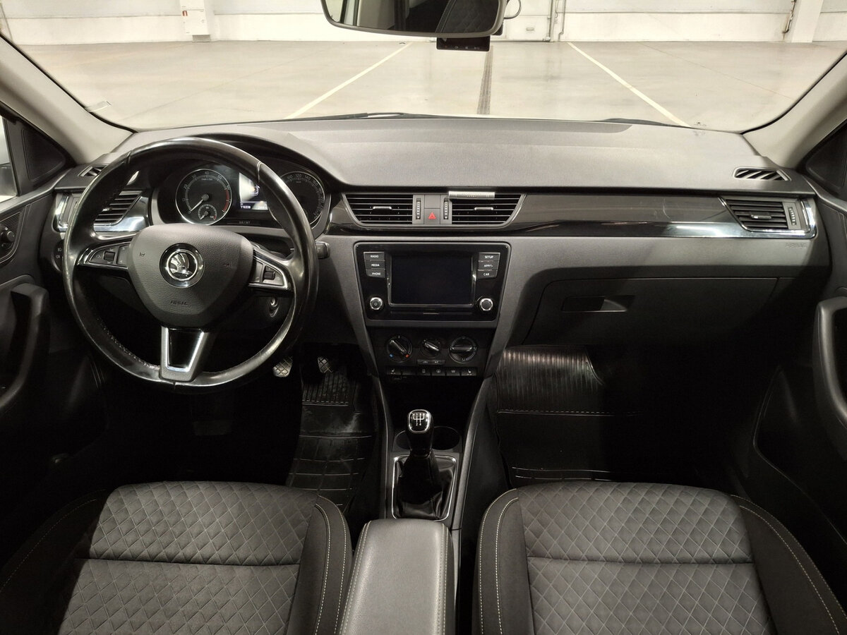 Купить Skoda Rapid с пробегом. Фото: #13