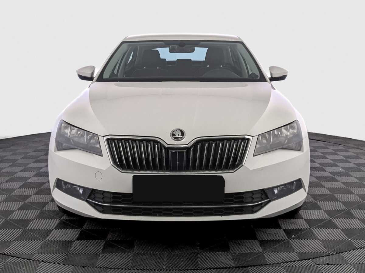 Купить Skoda Superb с пробегом. Фото: #1