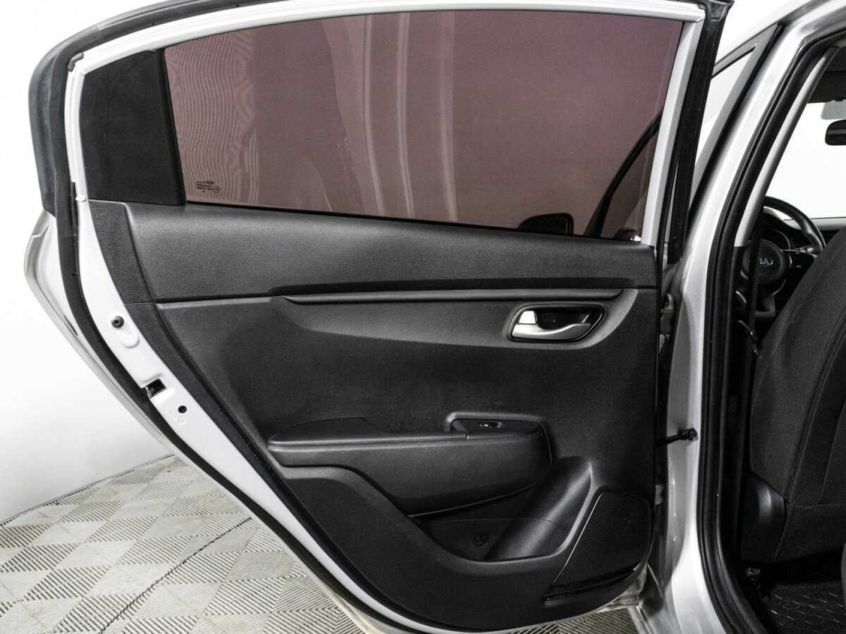 Купить Kia Rio с пробегом. Фото: #22