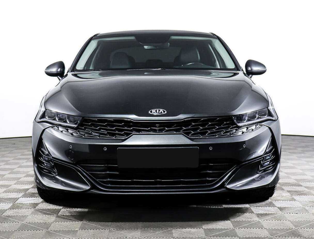 Купить Kia K5 с пробегом. Фото: #1