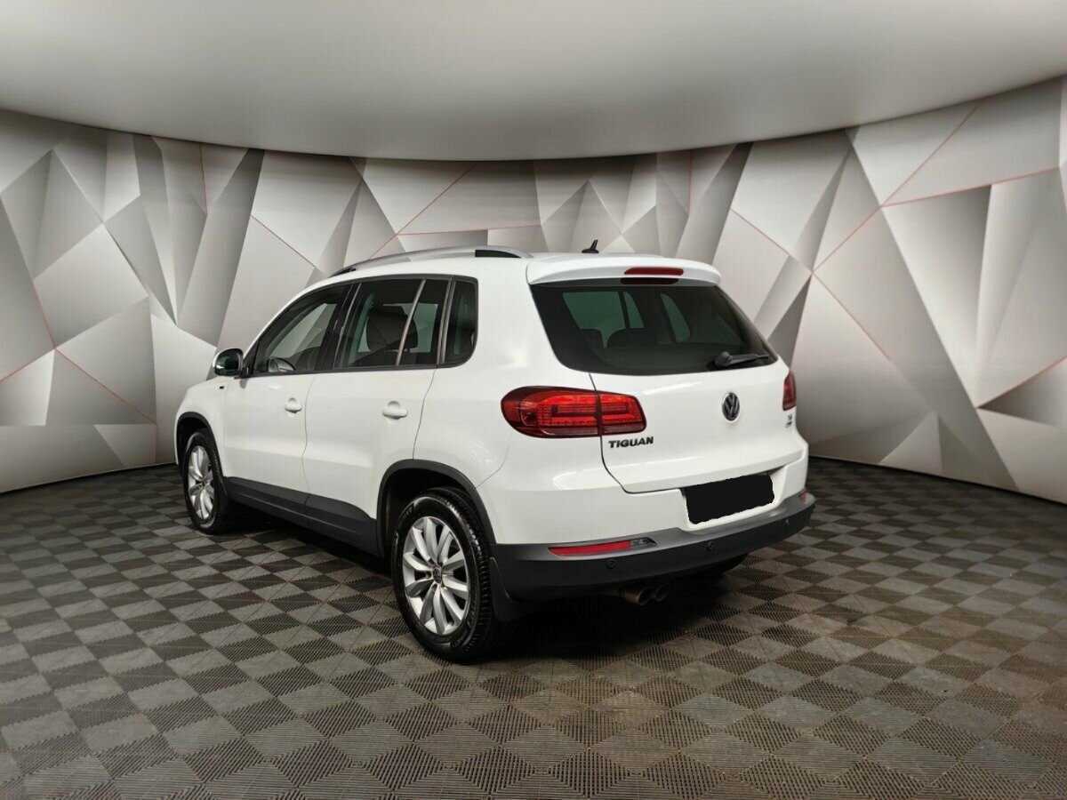 Купить Volkswagen Tiguan с пробегом. Фото: #3