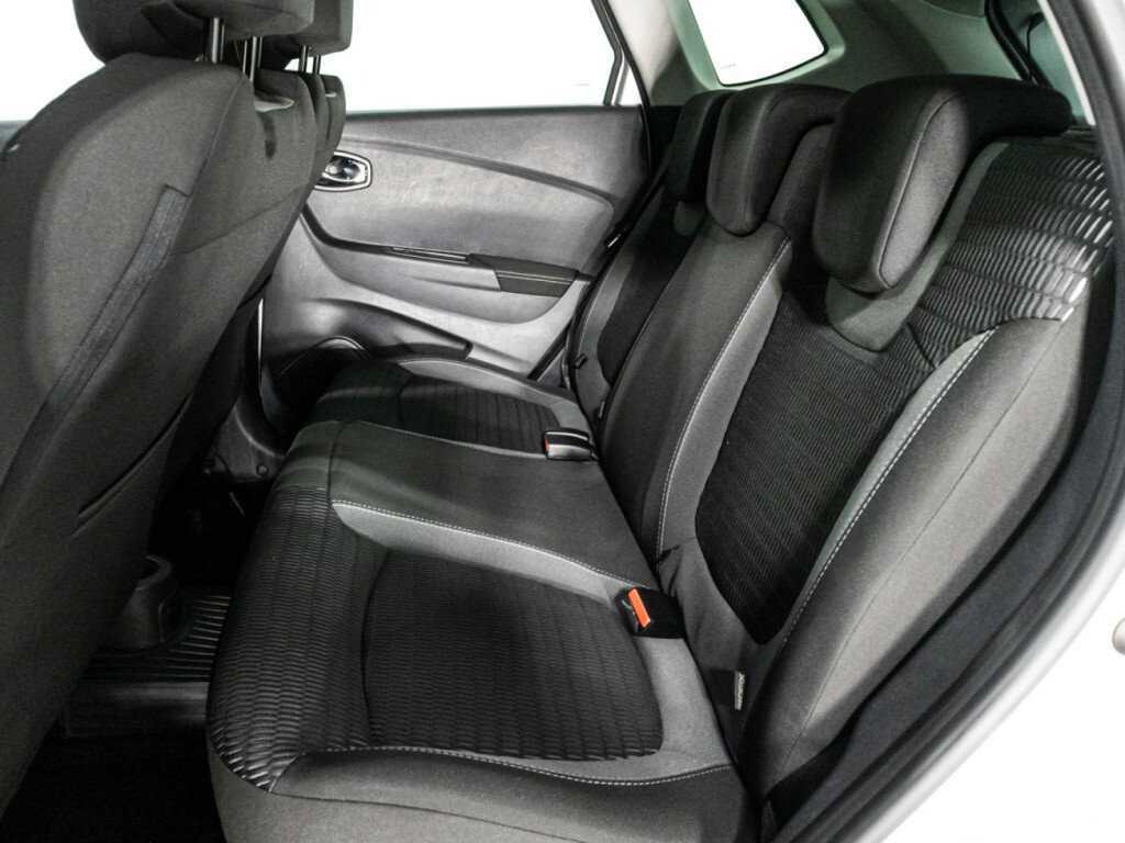 Купить Renault Kaptur с пробегом. Фото: #9