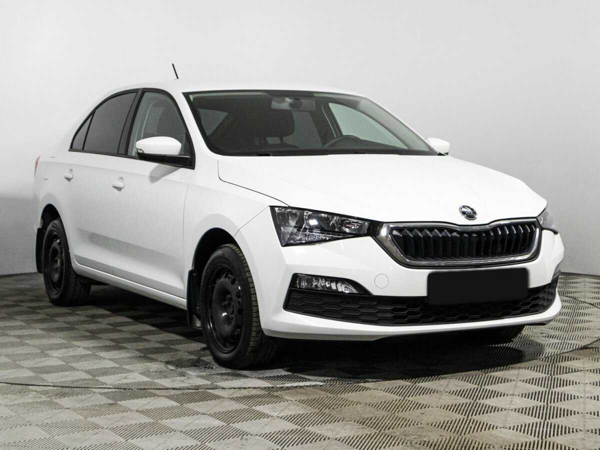 Купить Skoda Rapid с пробегом. Фото: #2