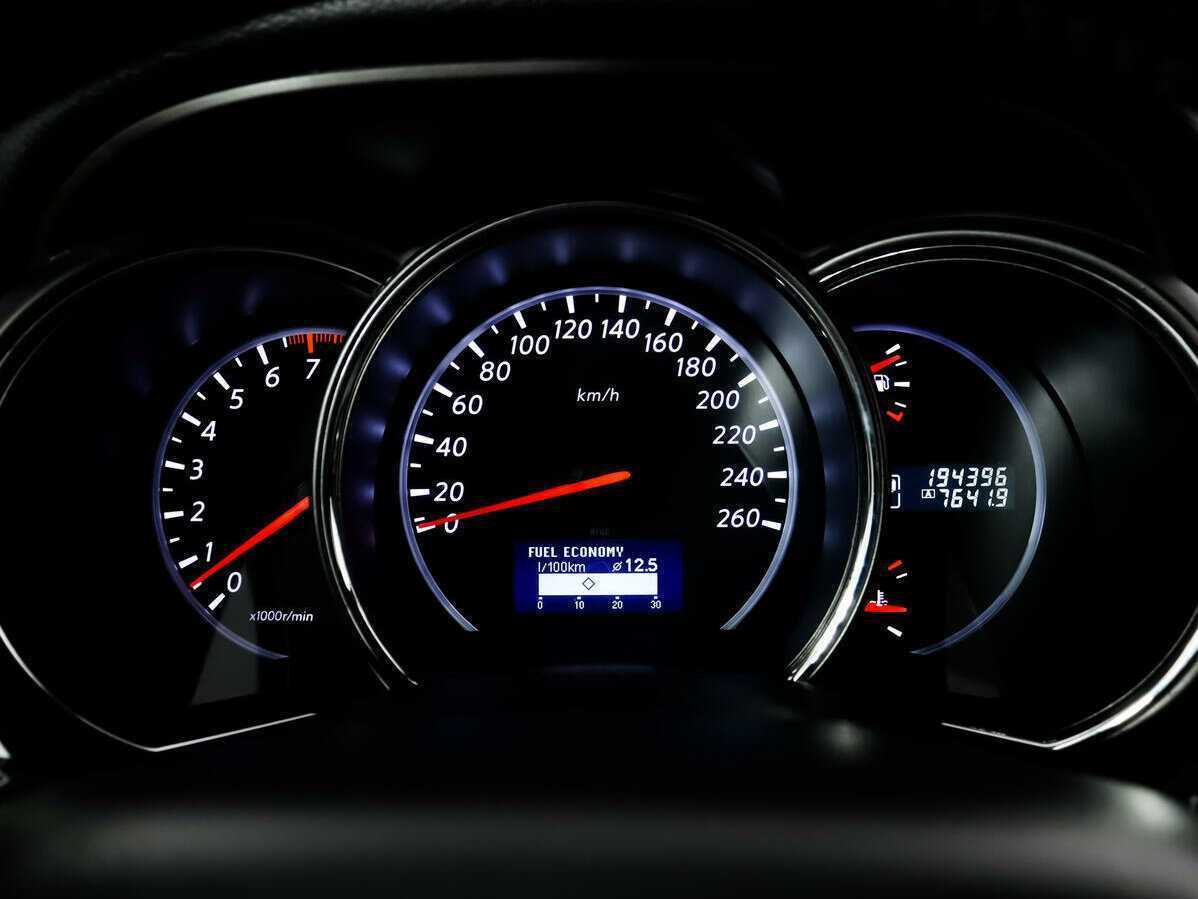 Купить Nissan Murano с пробегом. Фото: #9