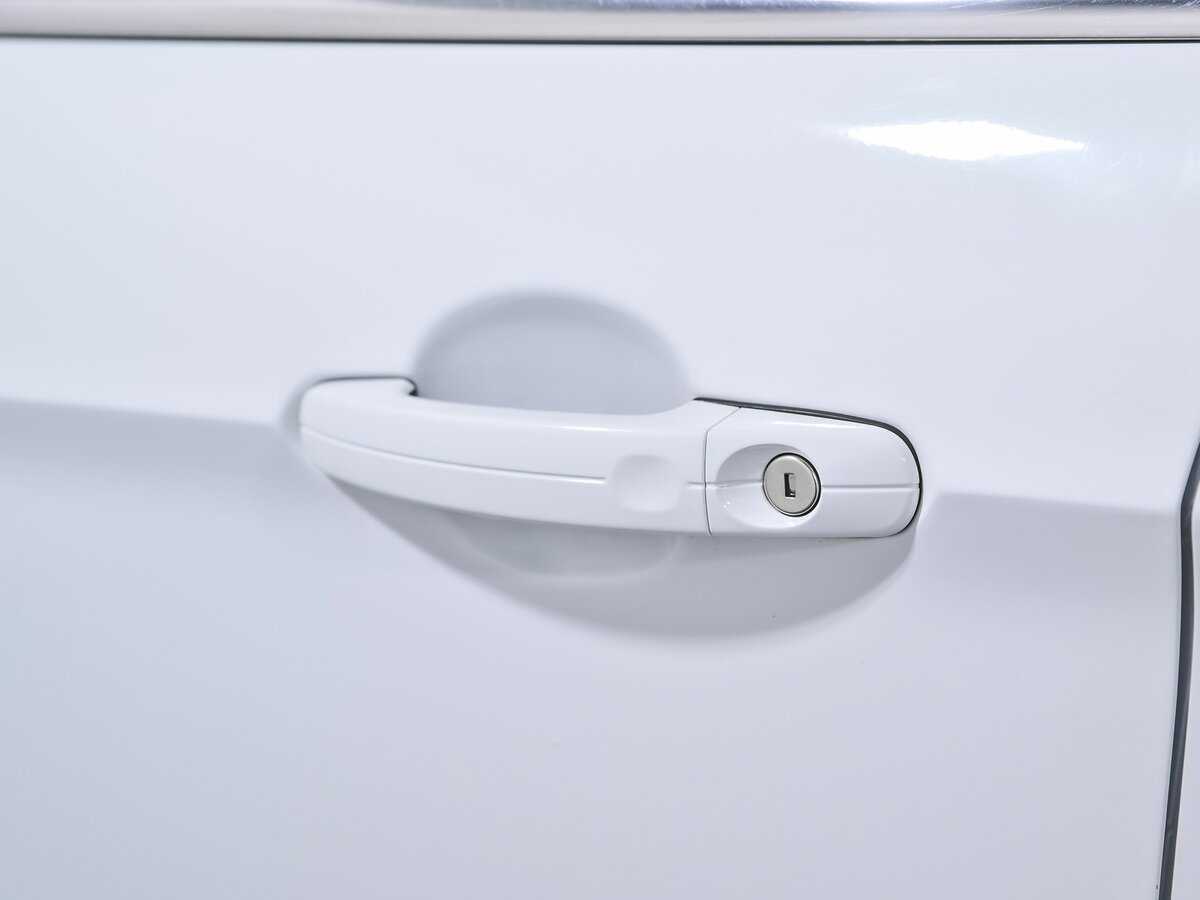 Купить Ford Kuga с пробегом. Фото: #18