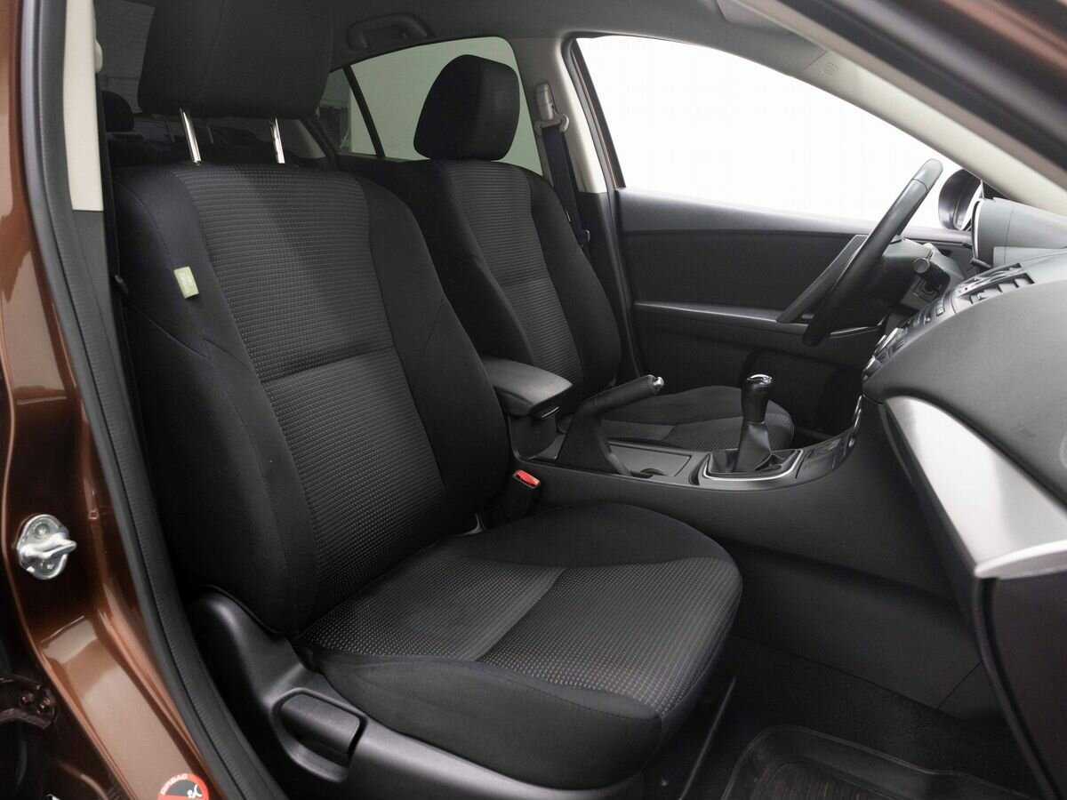 Купить Mazda 3 с пробегом. Фото: #12