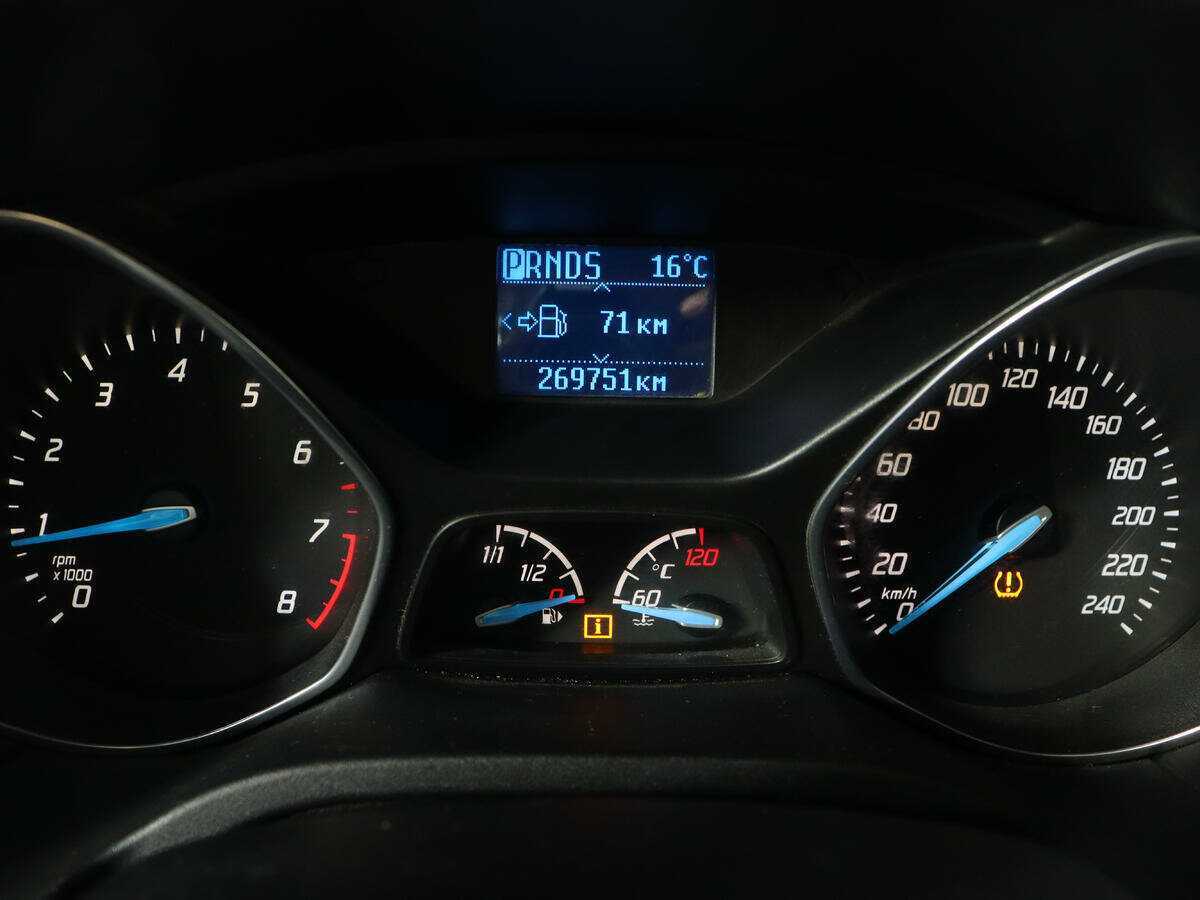 Купить Ford Focus с пробегом. Фото: #10