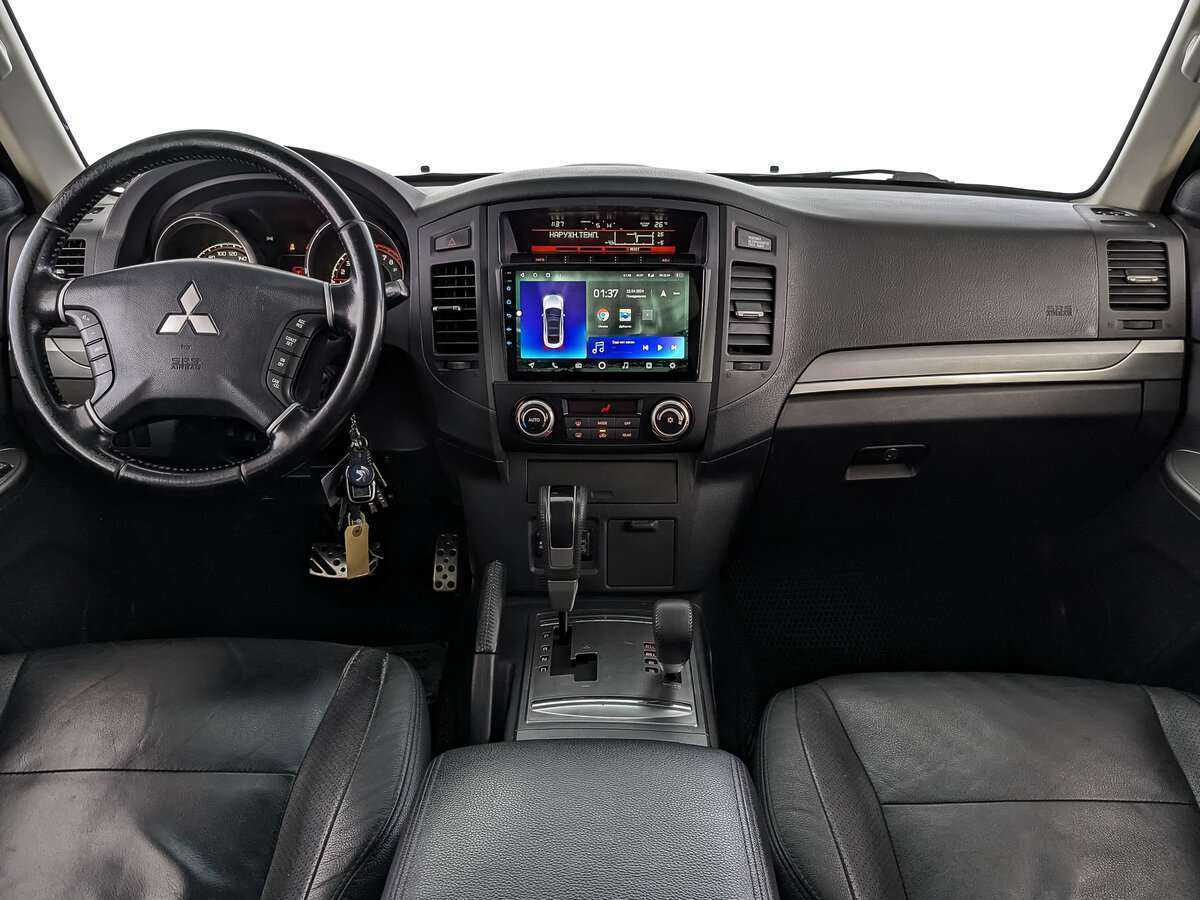Купить Mitsubishi Pajero с пробегом. Фото: #13