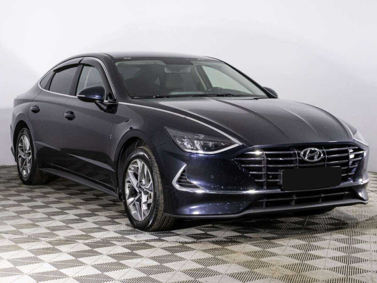 Купить Hyundai Sonata с пробегом. Фото: #2