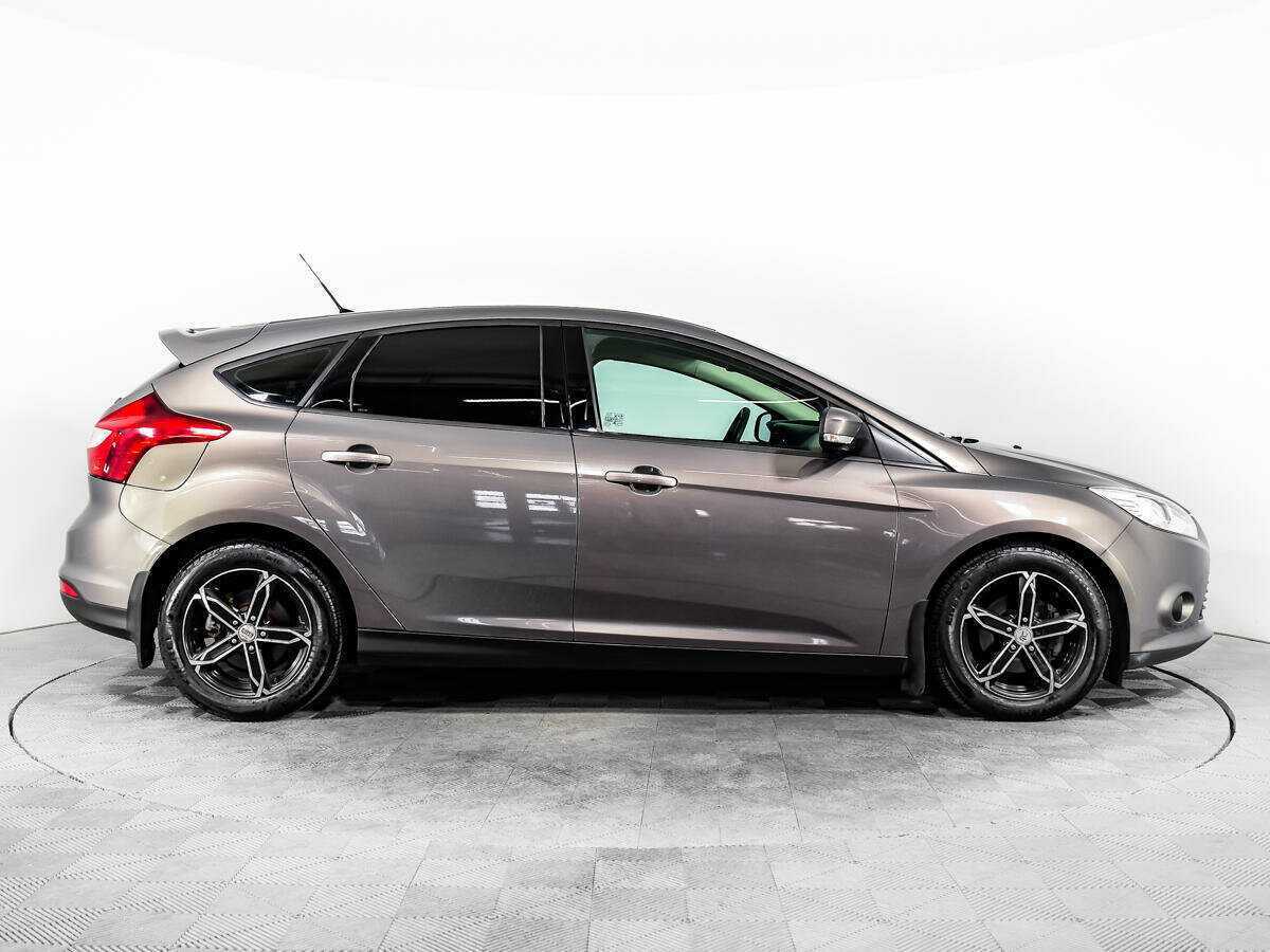 Купить Ford Focus с пробегом. Фото: #3