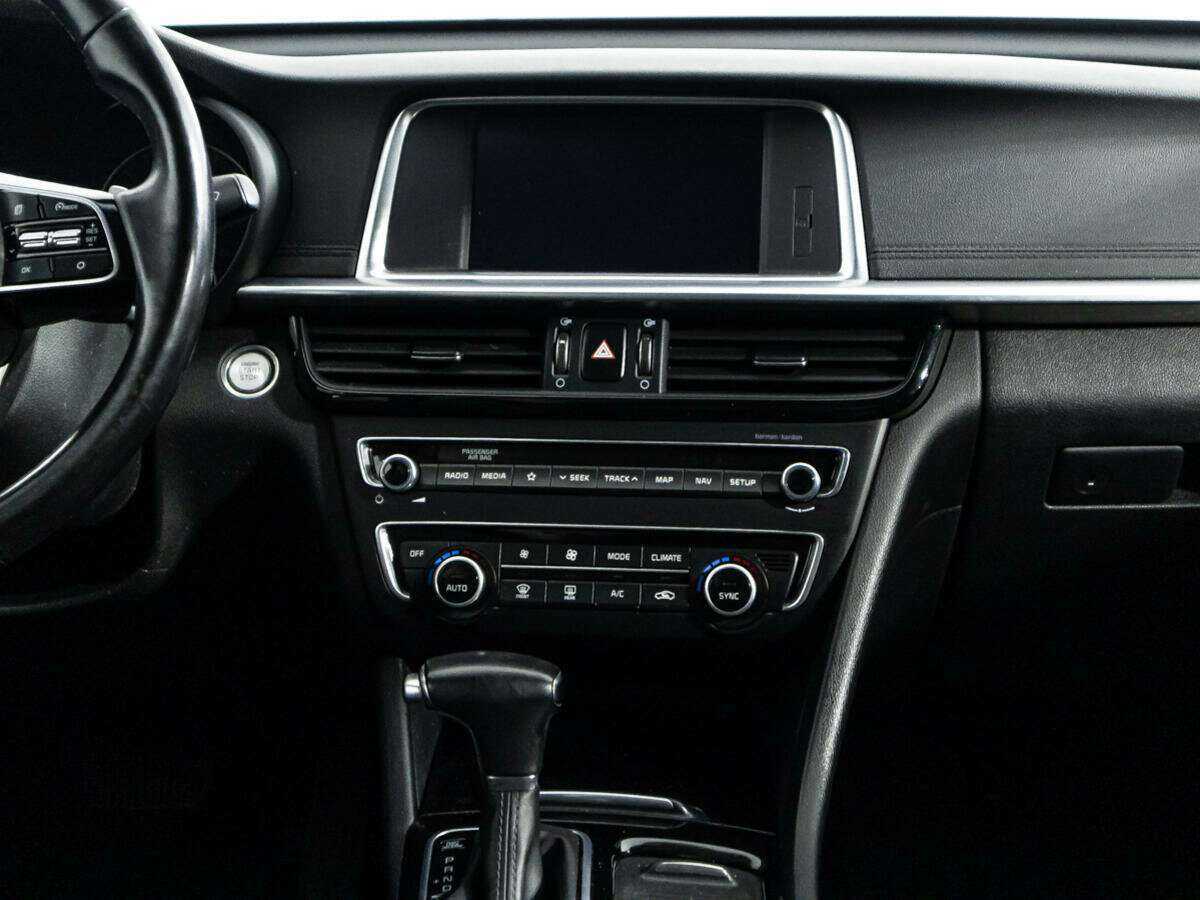 Купить Kia Optima с пробегом. Фото: #12