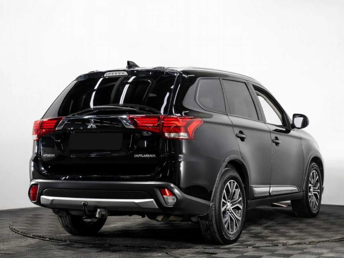 Купить Mitsubishi Outlander с пробегом. Фото: #3