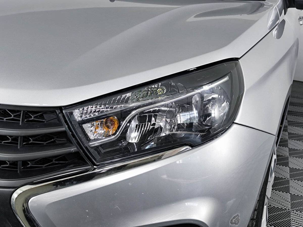 Купить Lada (ВАЗ) Vesta с пробегом. Фото: #16