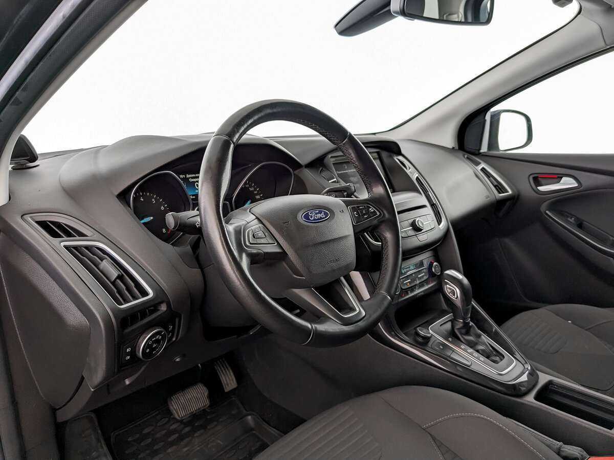 Купить Ford Focus с пробегом. Фото: #13