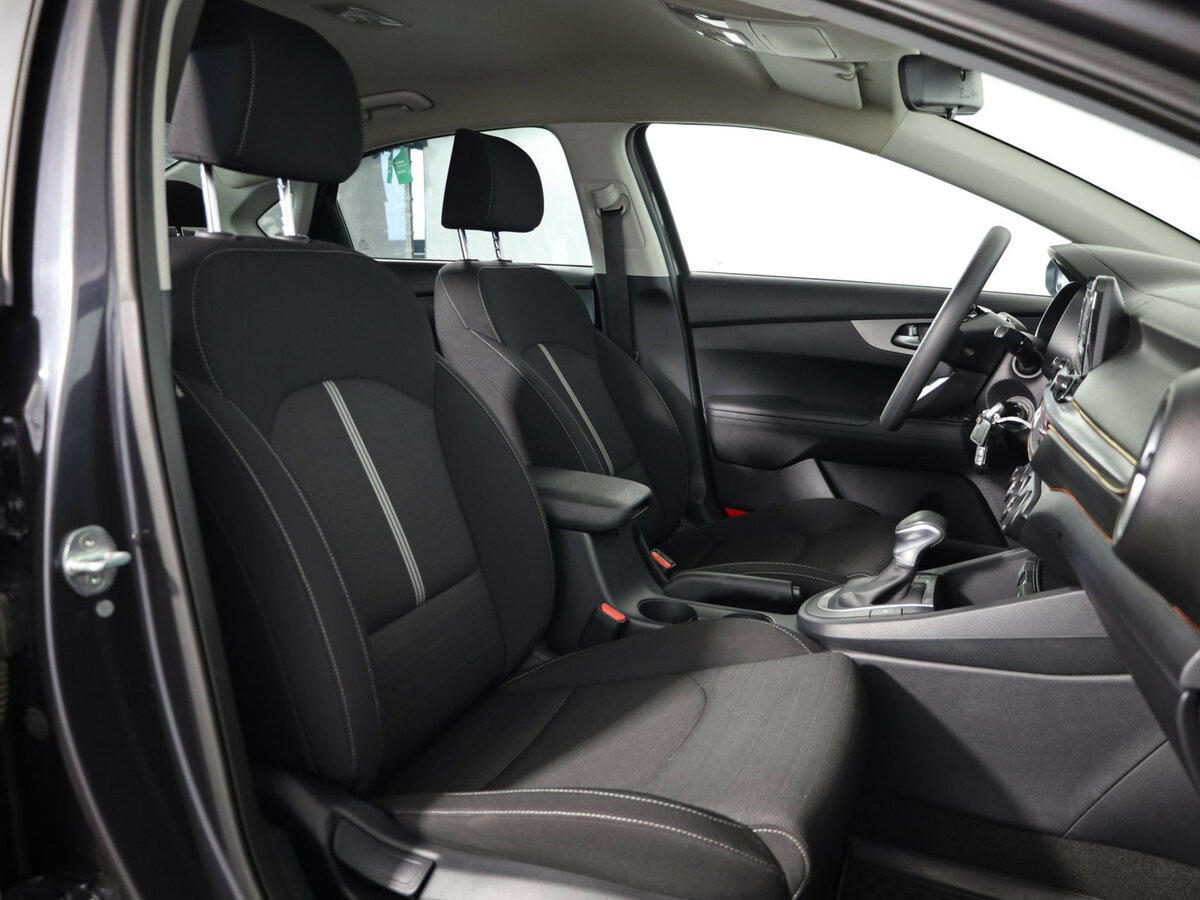 Купить Kia Cerato с пробегом. Фото: #6
