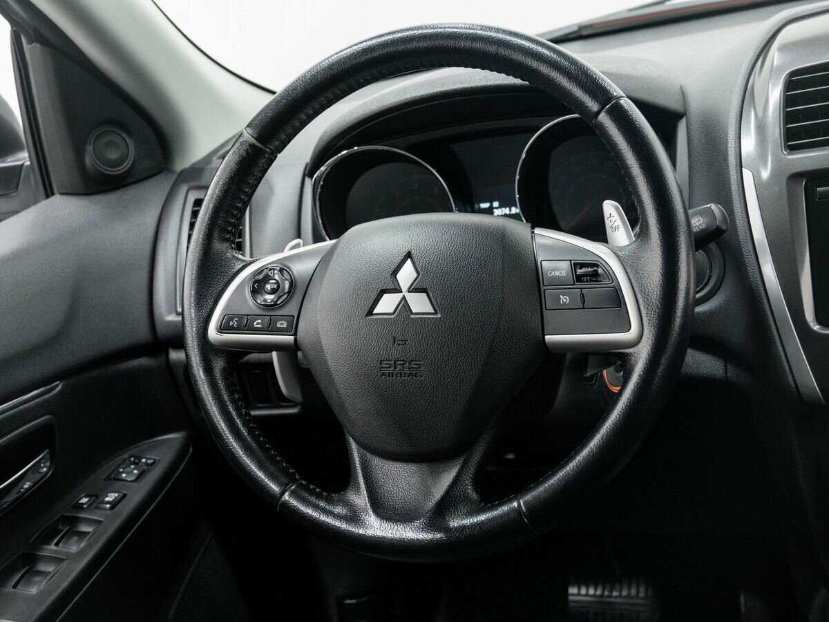 Купить Mitsubishi ASX с пробегом. Фото: #10