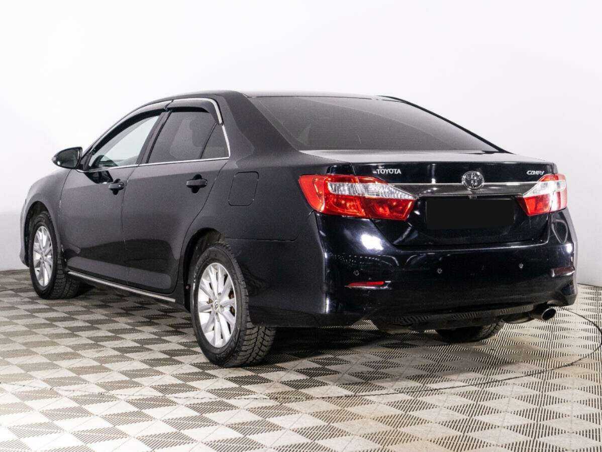 Купить Toyota Camry с пробегом. Фото: #6