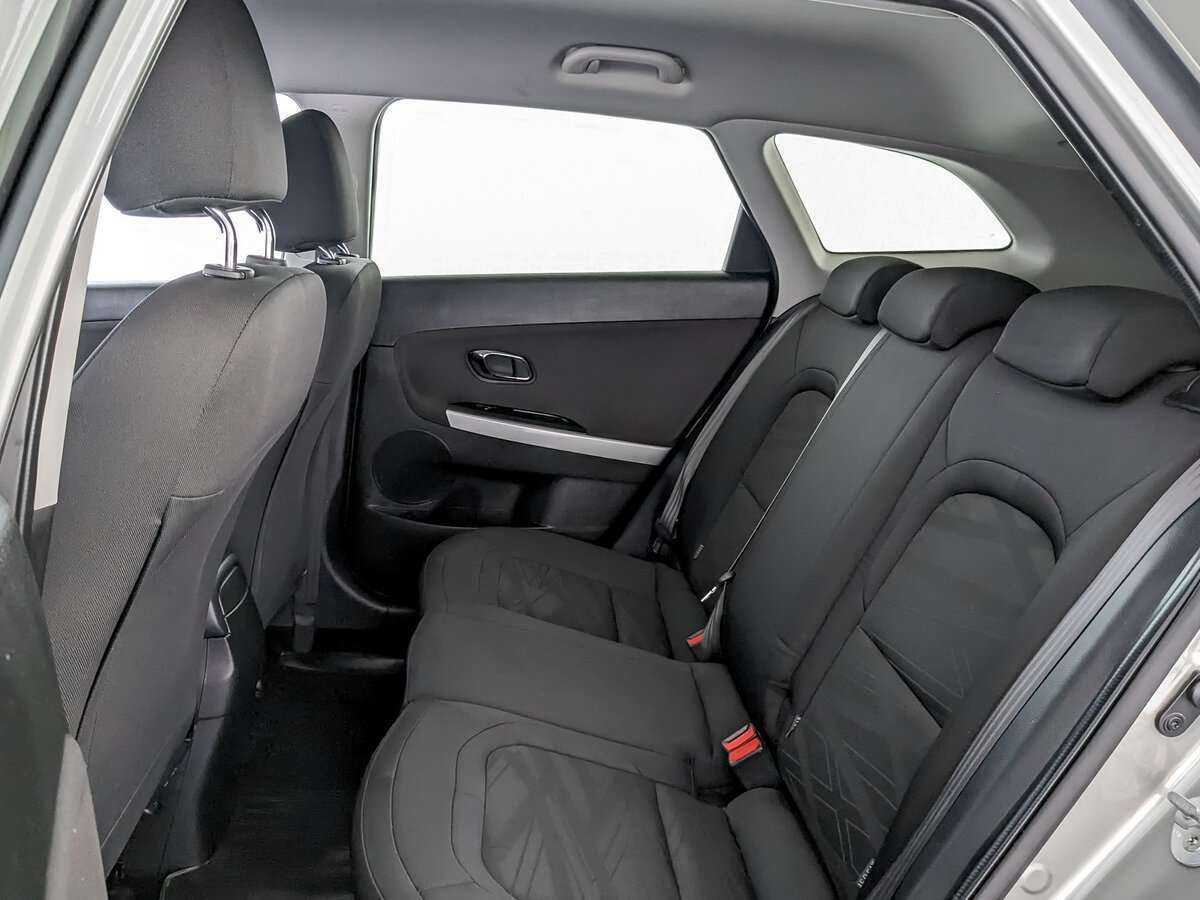 Купить Kia Ceed с пробегом. Фото: #11