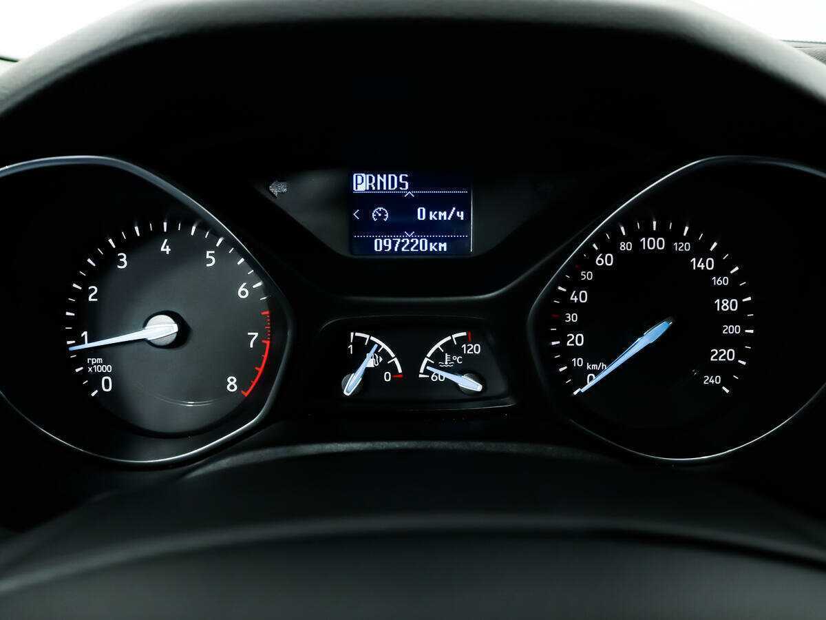 Купить Ford Focus с пробегом. Фото: #9