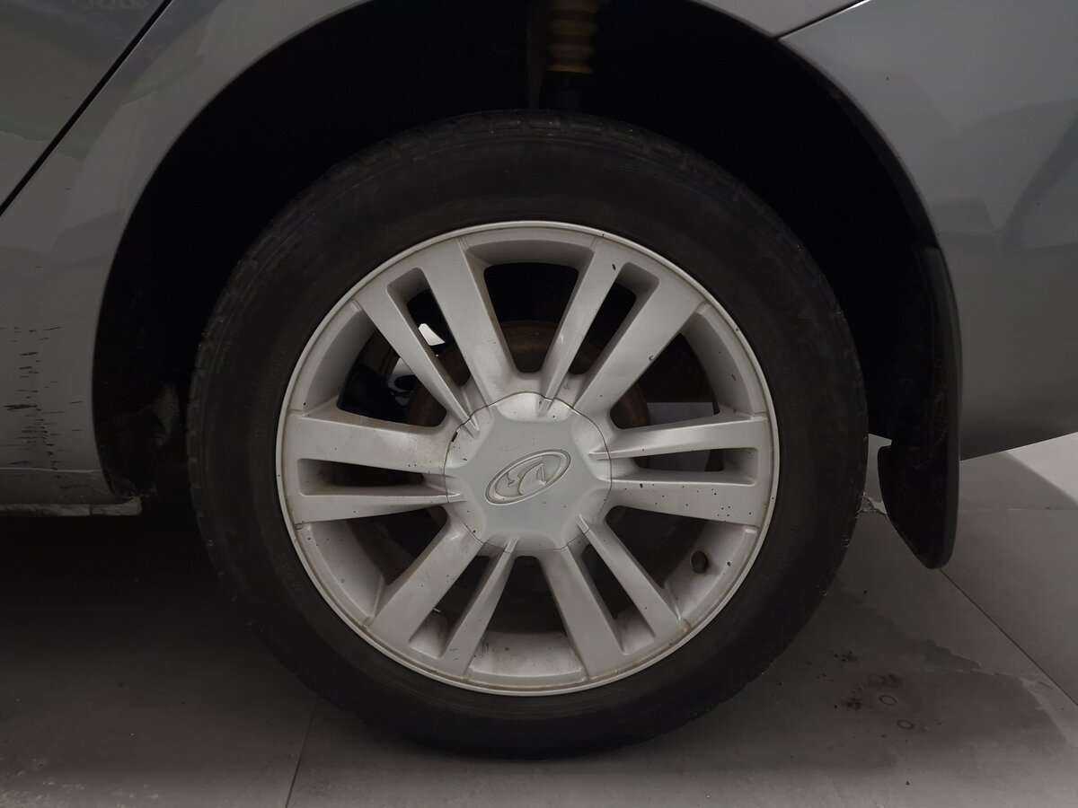 Купить Lada (ВАЗ) Vesta с пробегом. Фото: #9