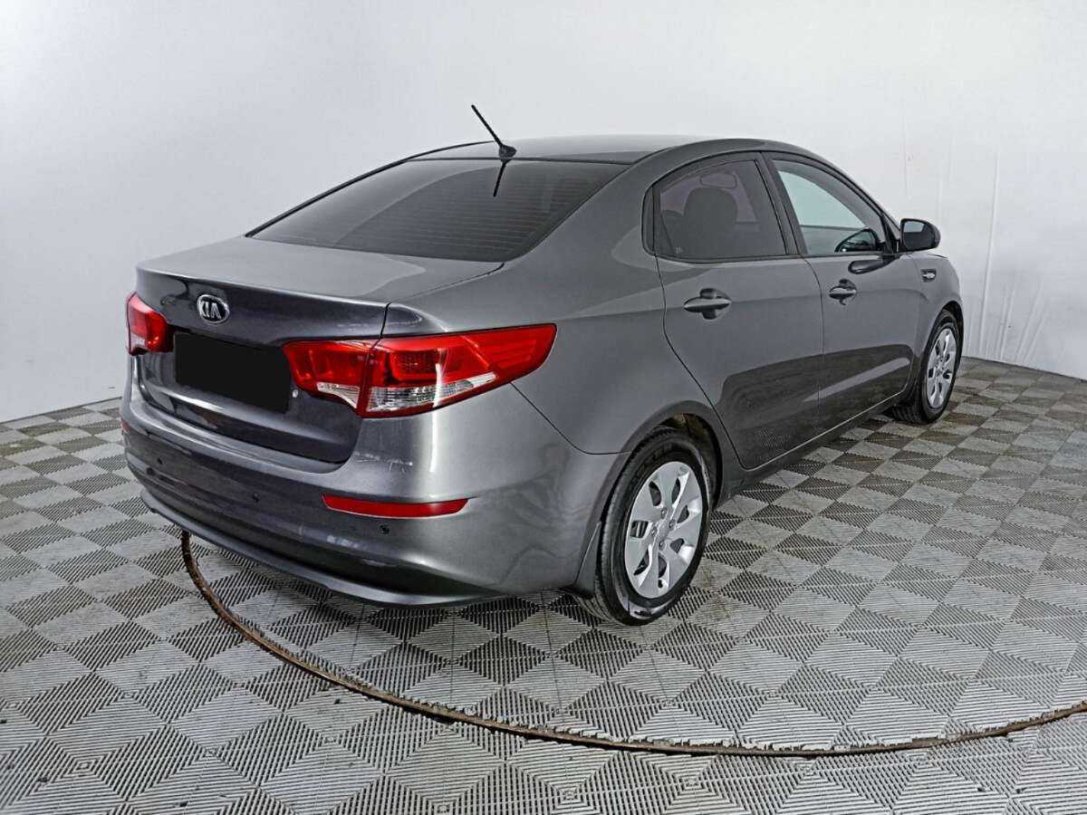 Купить Kia Rio с пробегом. Фото: #4