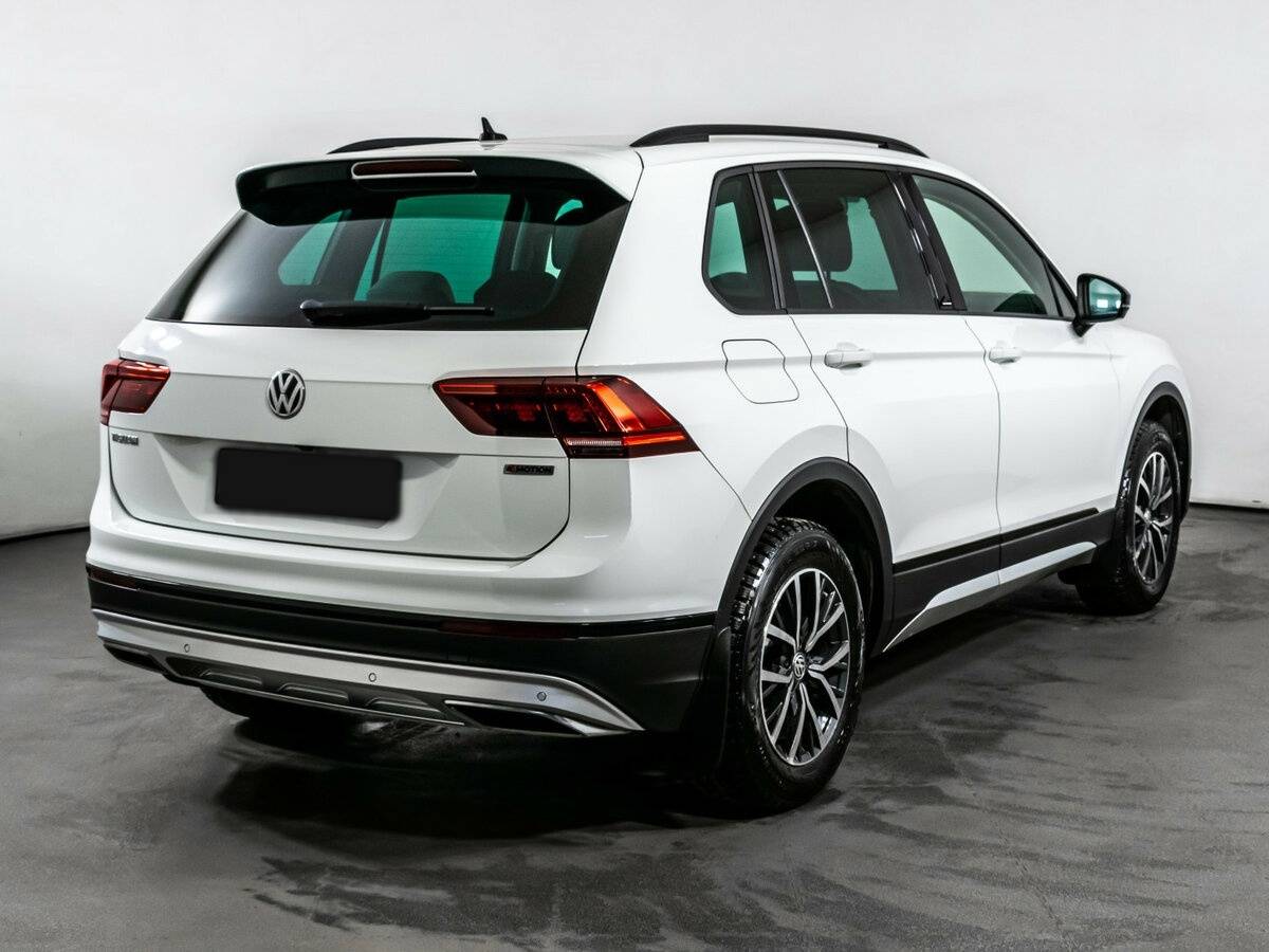 Купить Volkswagen Tiguan с пробегом. Фото: #3