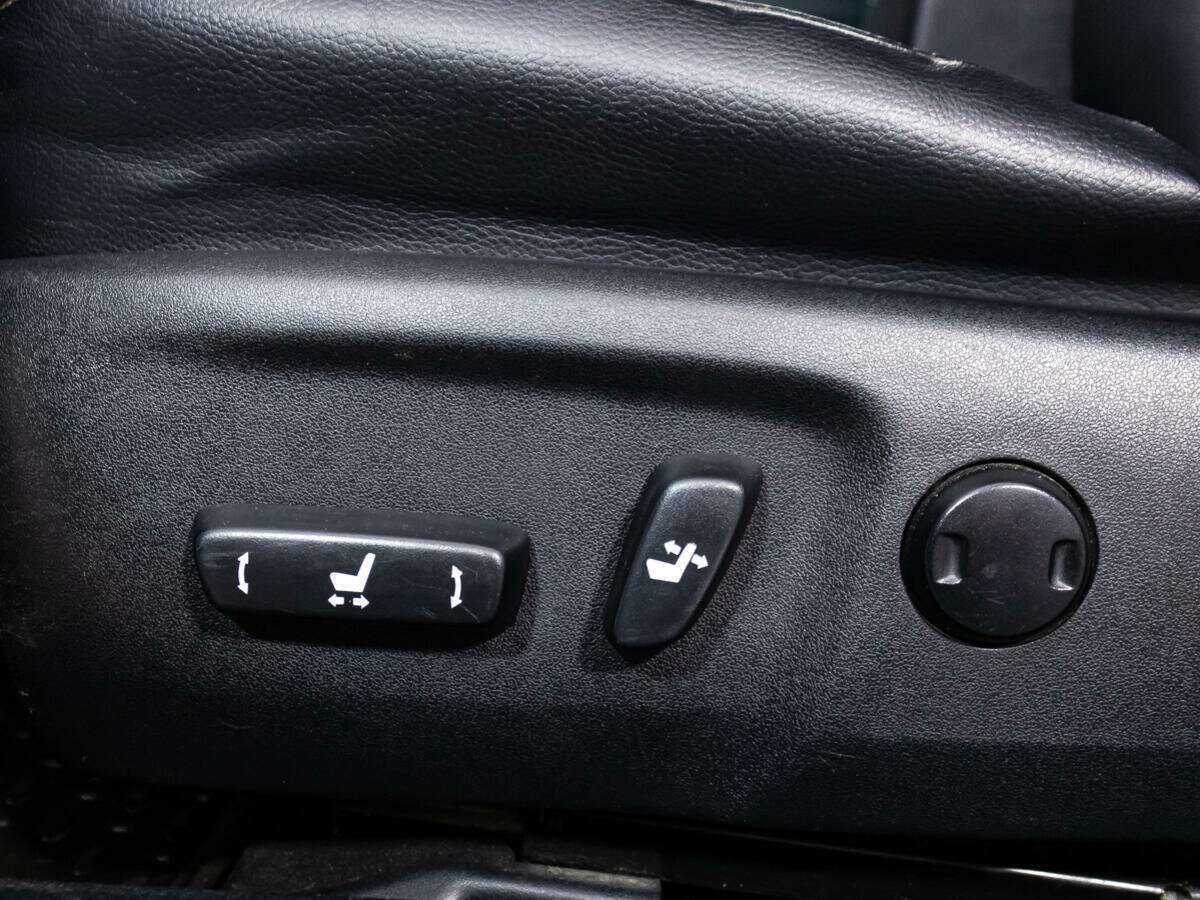 Купить Toyota Camry с пробегом. Фото: #14