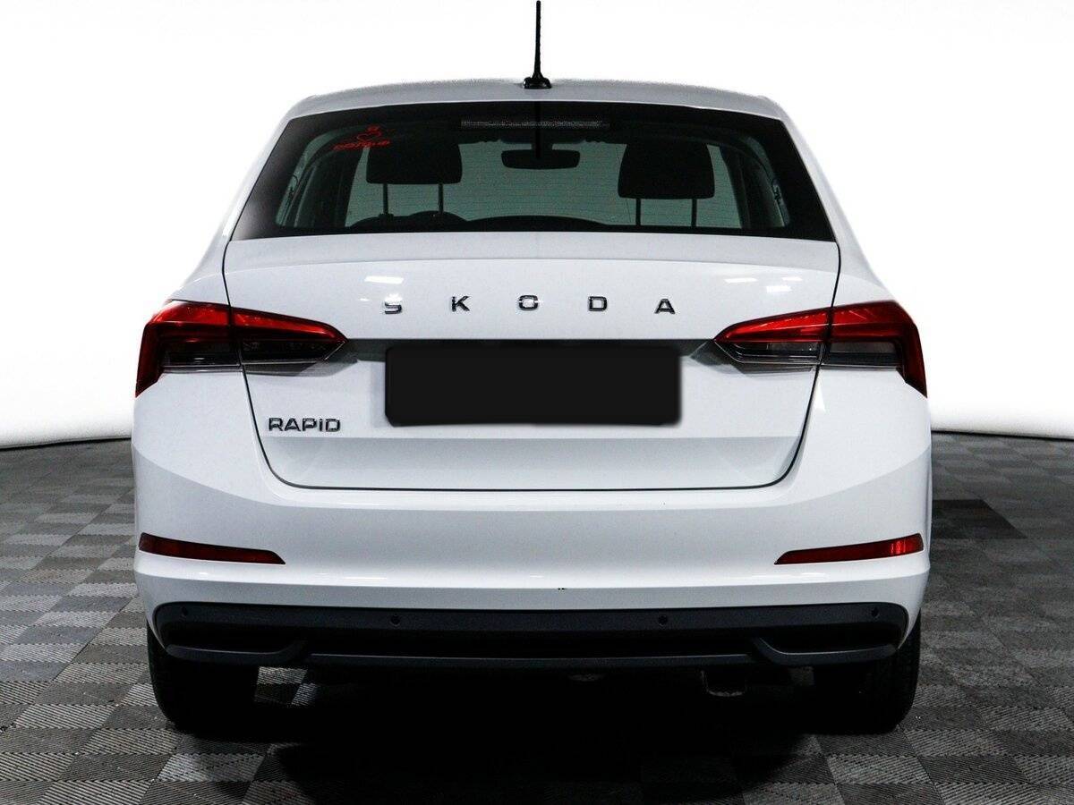 Купить Skoda Rapid с пробегом. Фото: #5