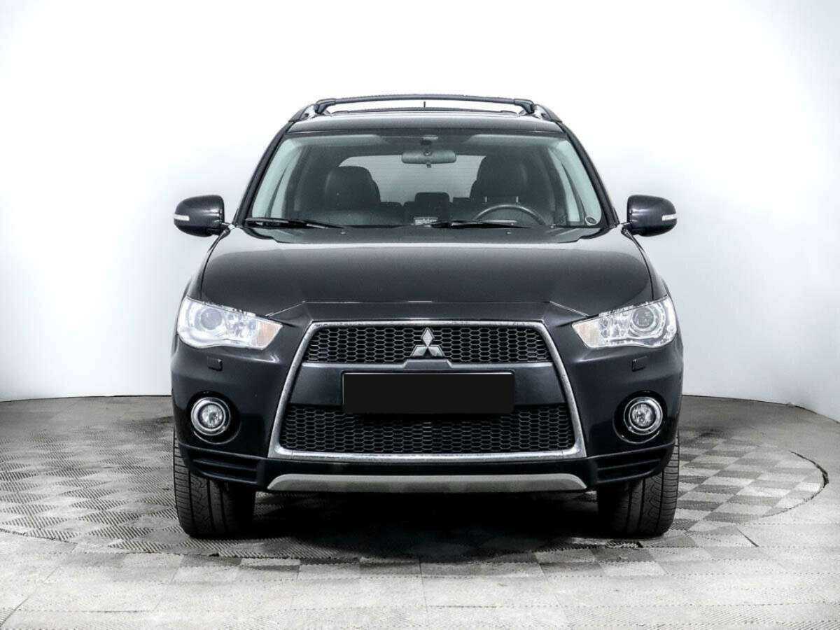 Купить Mitsubishi Outlander с пробегом. Фото: #1