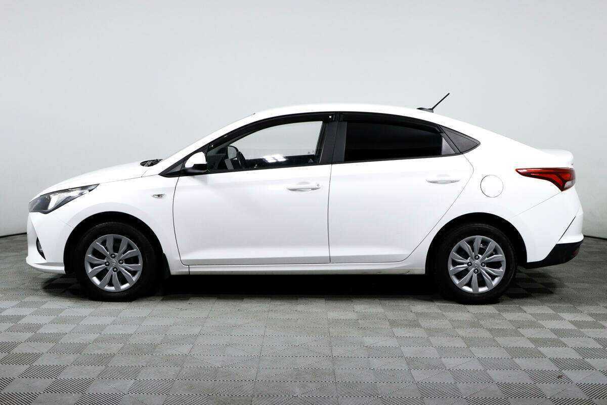 Купить Hyundai Solaris с пробегом. Фото: #5