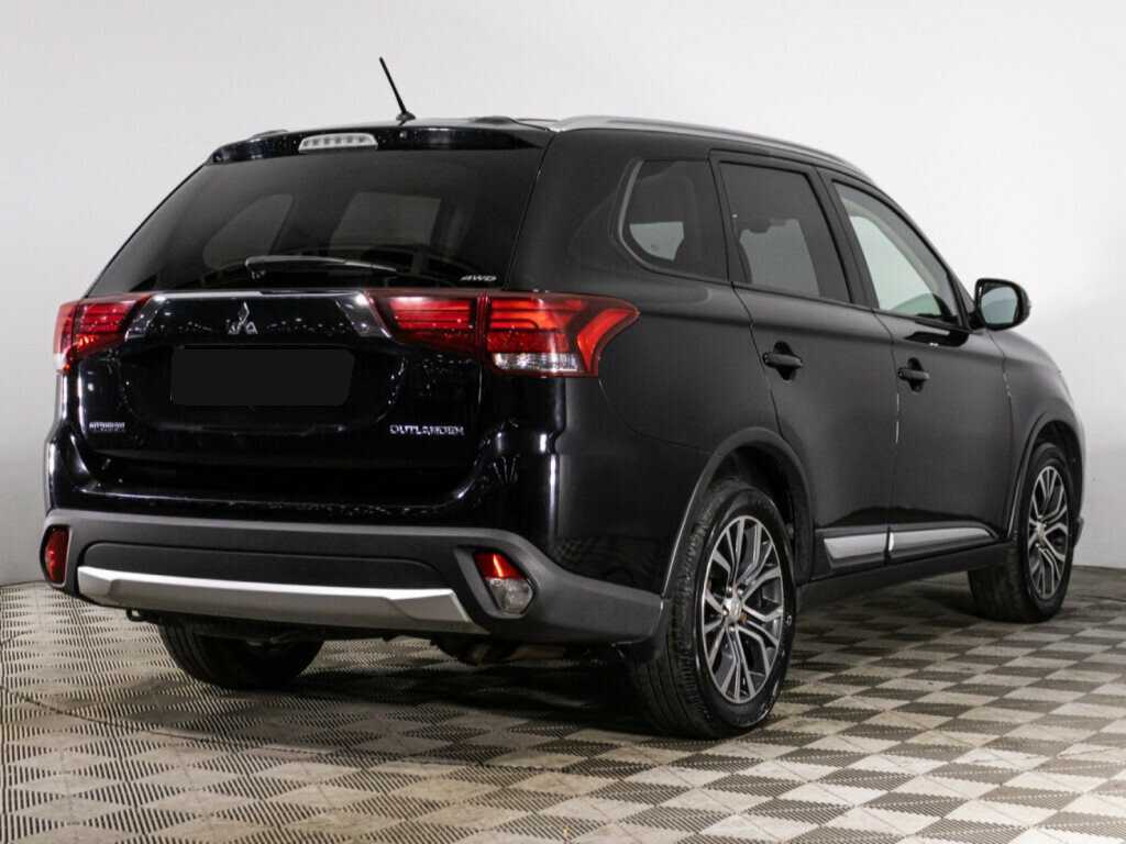 Купить Mitsubishi Outlander с пробегом. Фото: #4