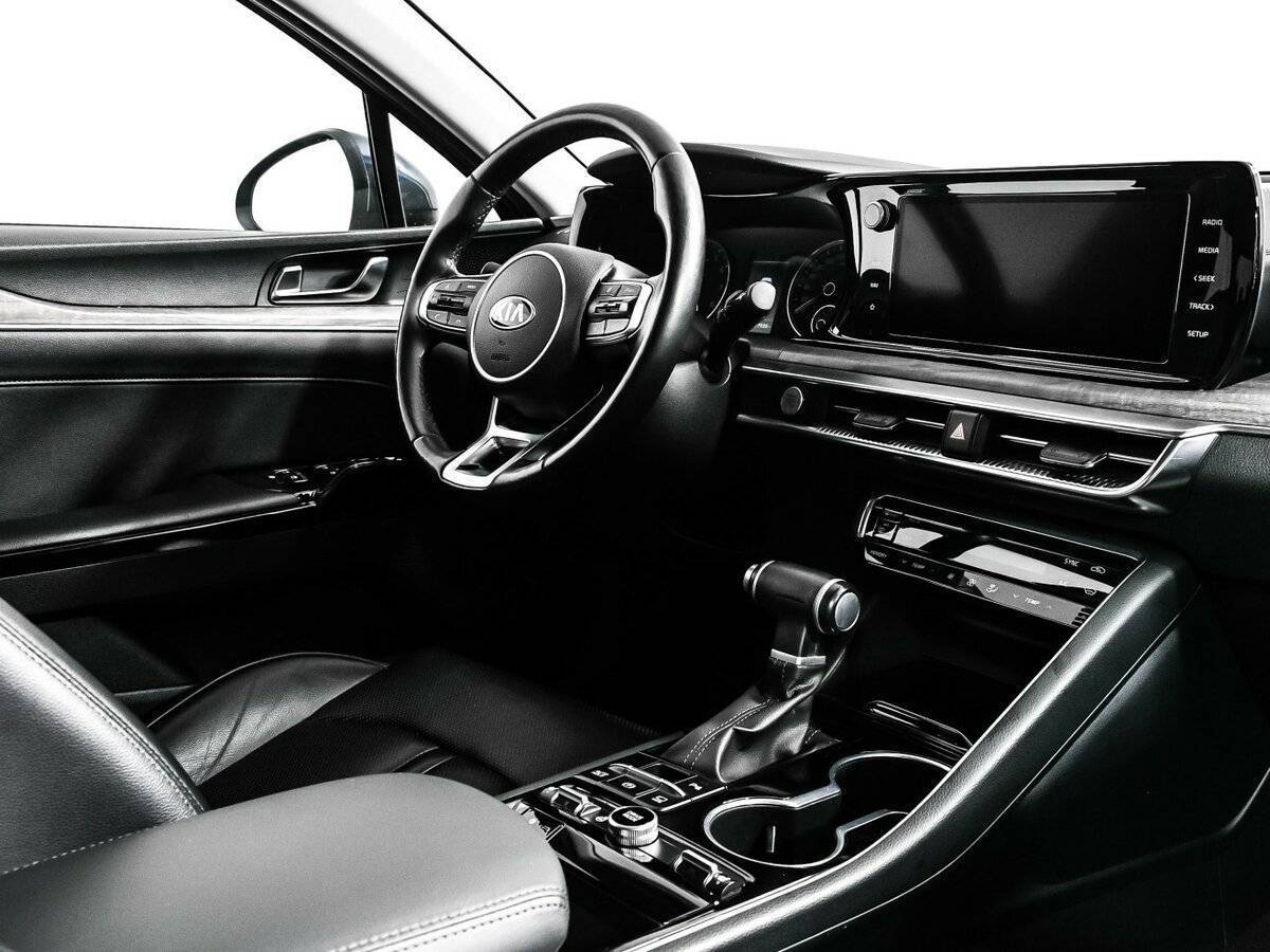 Купить Kia K5 с пробегом. Фото: #8