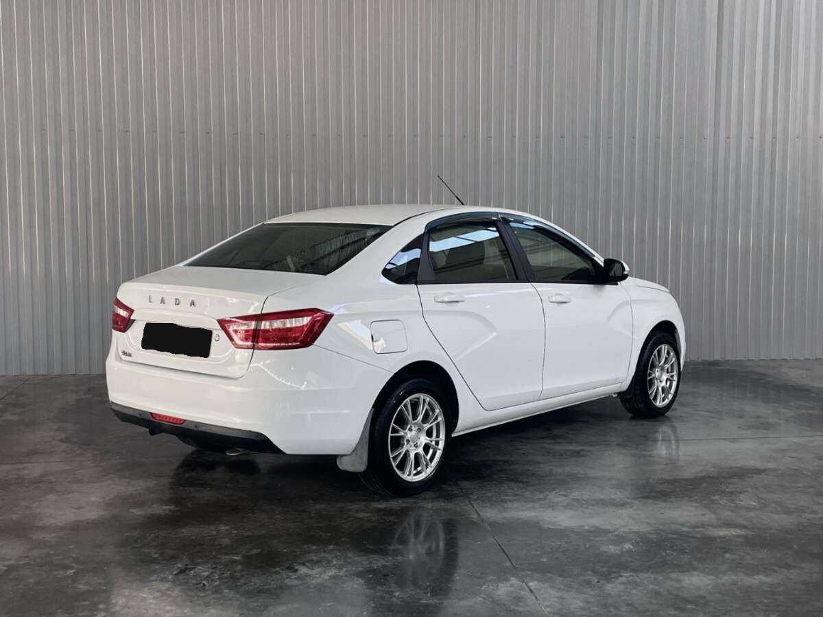 Купить Lada (ВАЗ) Vesta с пробегом. Фото: #4